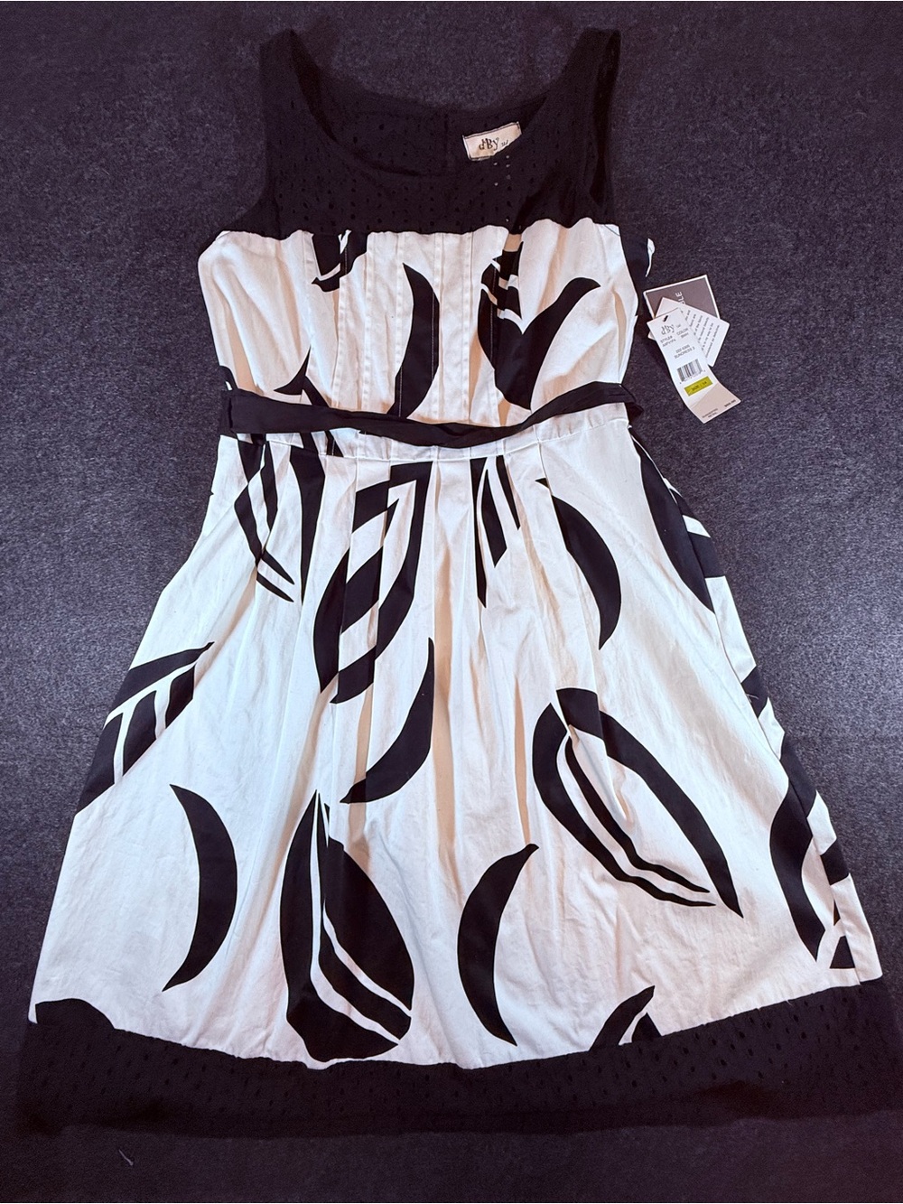 Size 14 dBy Ltd Black White Floral Print Fit Flare Dress Eyelet Trim NWT